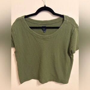 GAP Olive Short Sleeve Women's Tee